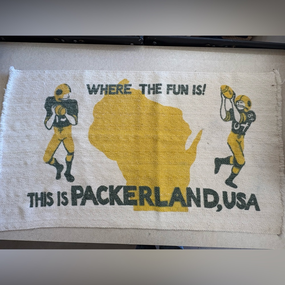 Vintage | 1960’s Green Bay Packers Doormat/Tapestry